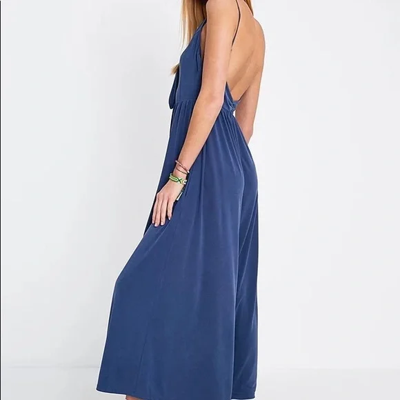 Urban Outfitters Martha Wide-Leg Jumpsuit in Blue (XS) - Picture 2 of 7